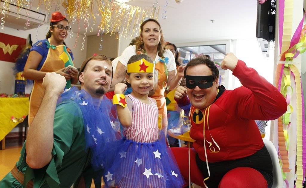 Sabará promove festa de Carnaval para crianças hospitalizadas