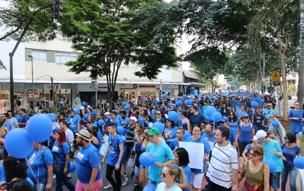 PENSI participa de caminhada em prol da conscientização do autismo