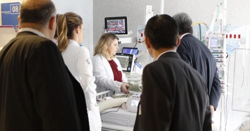 Hospital Sabará recebe vice-diretor do Hospital da Universidade de Tsukuba